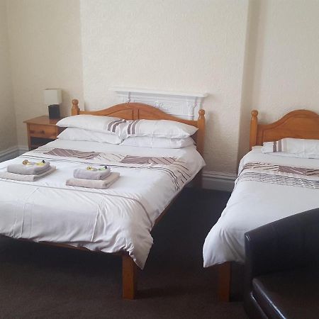 Globe Hotel Bude Kültér fotó